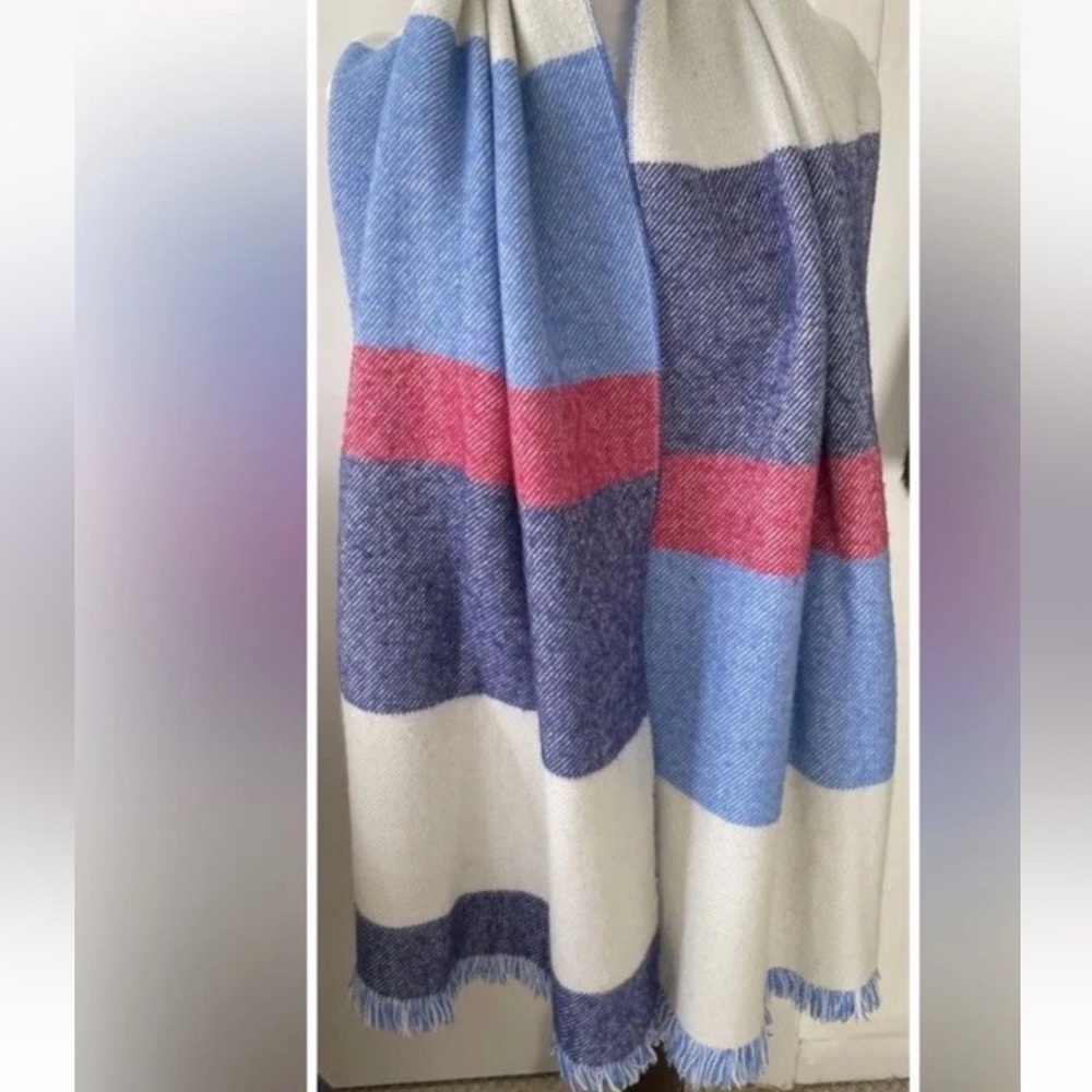WOOL J. McLaughlin Rectangle Scarf Wrap Blue Block EUC 68”x19” Fringe